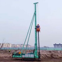 黑龙江导航网址FG桩机|鼎峰工程机械制造18米长螺旋钻机