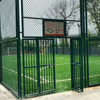 呼和浩特体育馆足球场围网 包塑球场围网包安装