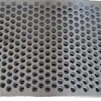 工厂生产6mm板厚冲孔板 镀锌圆孔板