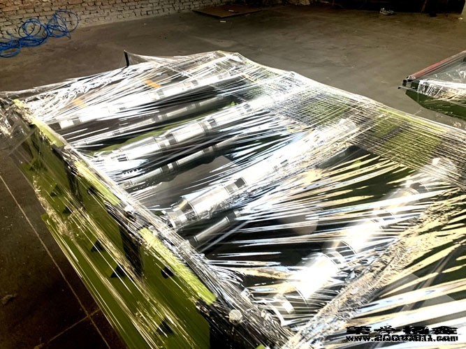 上海大型轻质复合墙板机厂家代理商@河北省沧州浩洋机械生产厂