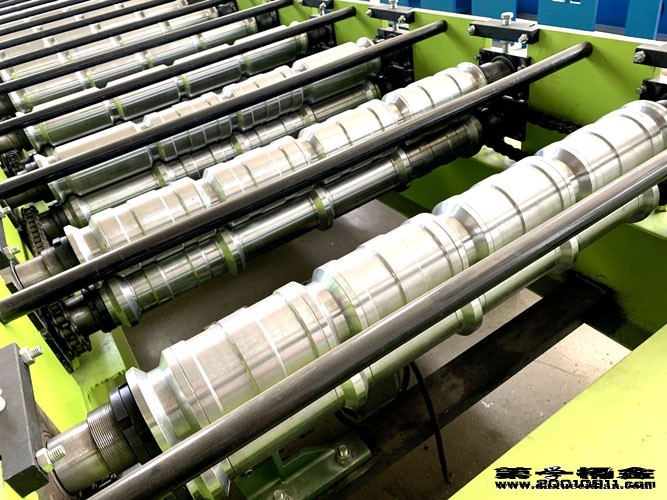 双层压瓦机生产商可信赖@河北省沧州浩洋高端压瓦机厂